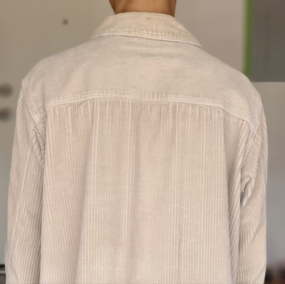 Large Corduroy Khaki Denim Button up Collared Short - Picture 3 of 7